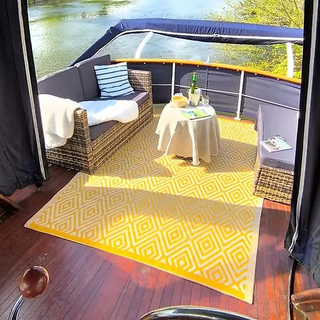 Sealov Hebergements Insolites- Linge, Menage Et Velos Inclus ספינת מלון