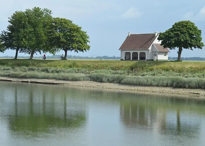 Sealov Hébergements Insolites- Linge, Ménage Et Vélos Inclus